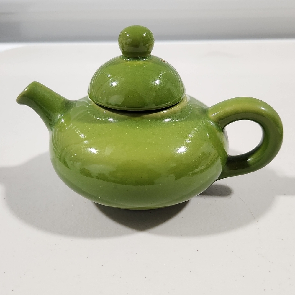 Retro Hayhoe Flowerdale Tea pot